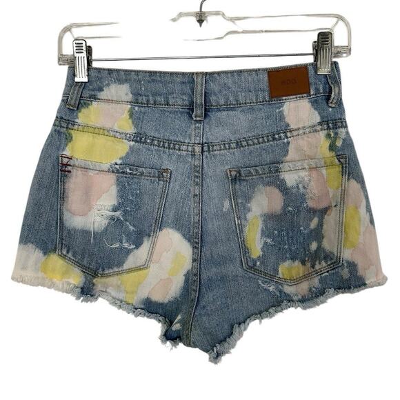 BDG Urban Outfitters High Rise Distress Dree Cheeky Shorts Size 25W Blue Jean - Picture 2 of 9